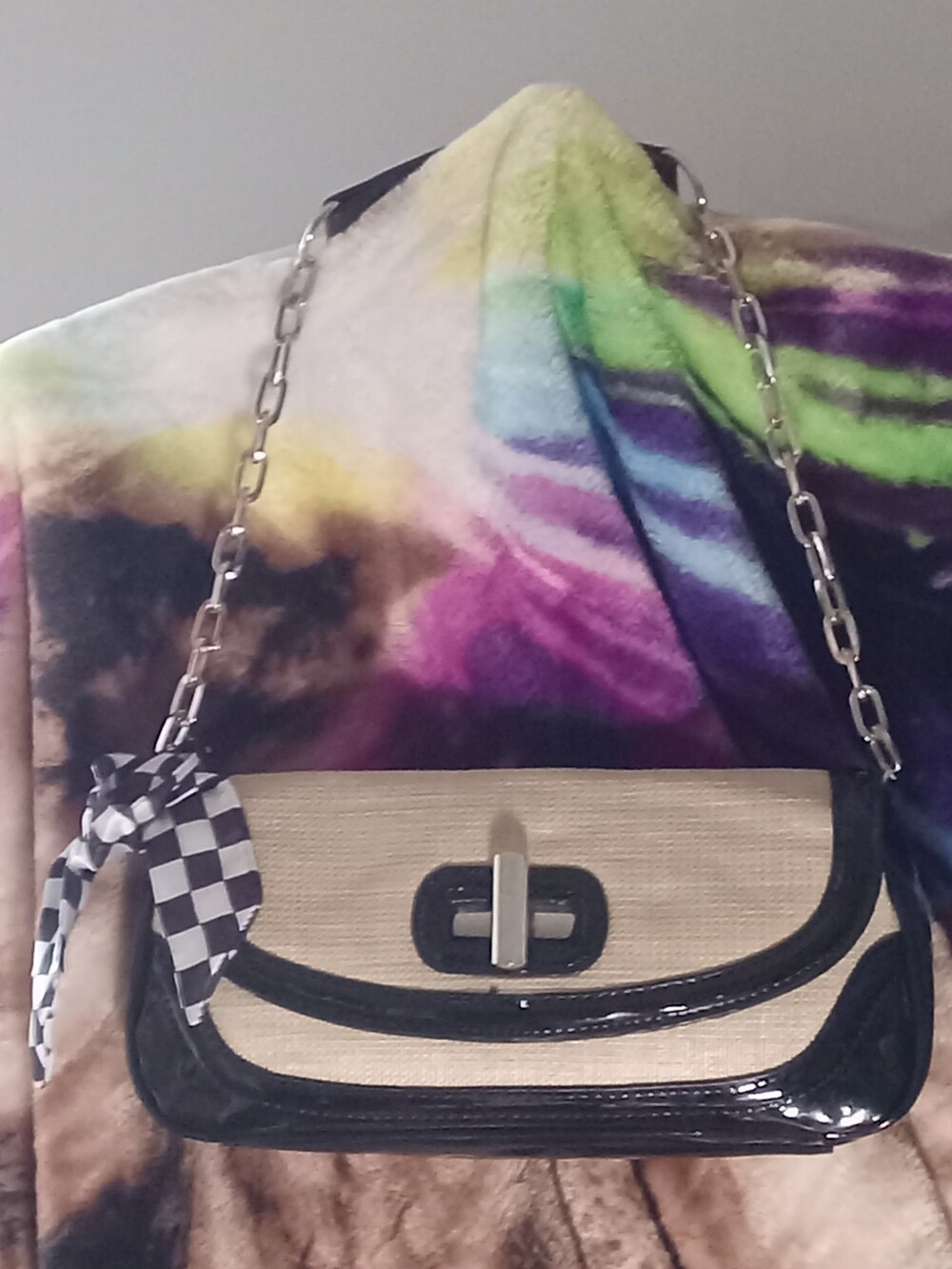 Y2K White House/Black Market Straw Weave Black Patent Leather Shoulder Bag